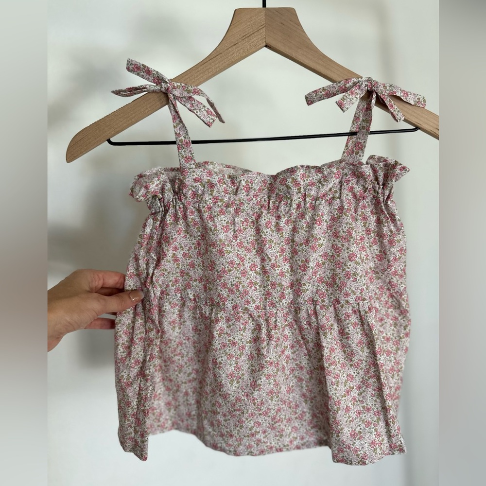 NWT flower strap top for little girls